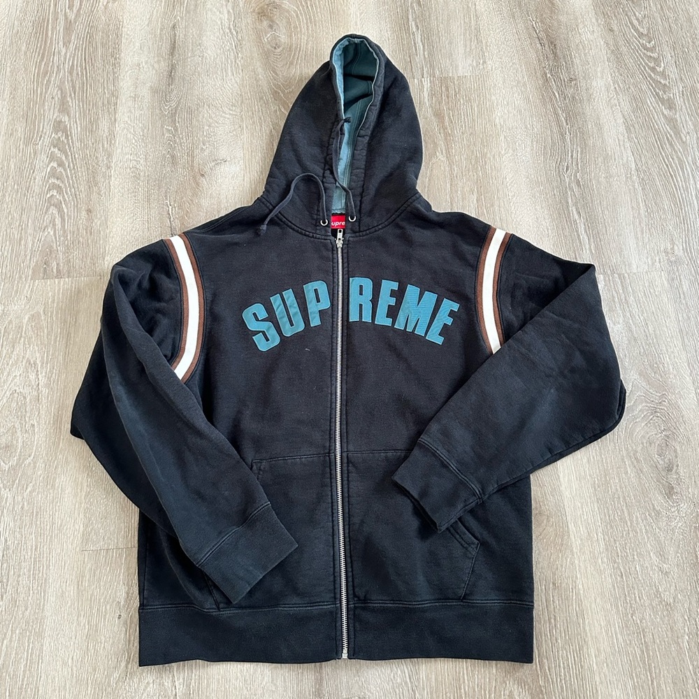 Mens Supreme hoodie